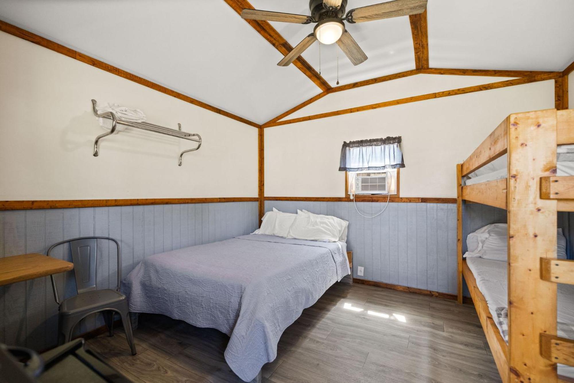 Cozy Cabin3 Within Holiday home Mifflinburg